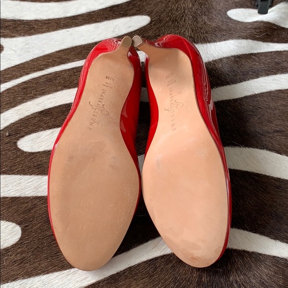 Ivanka Trump Red, patent leather round toe pumps - Picture 2 of 3